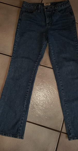 ❤️SOLD!❤️St. John's Bay Jeans - Picture 3 of 4